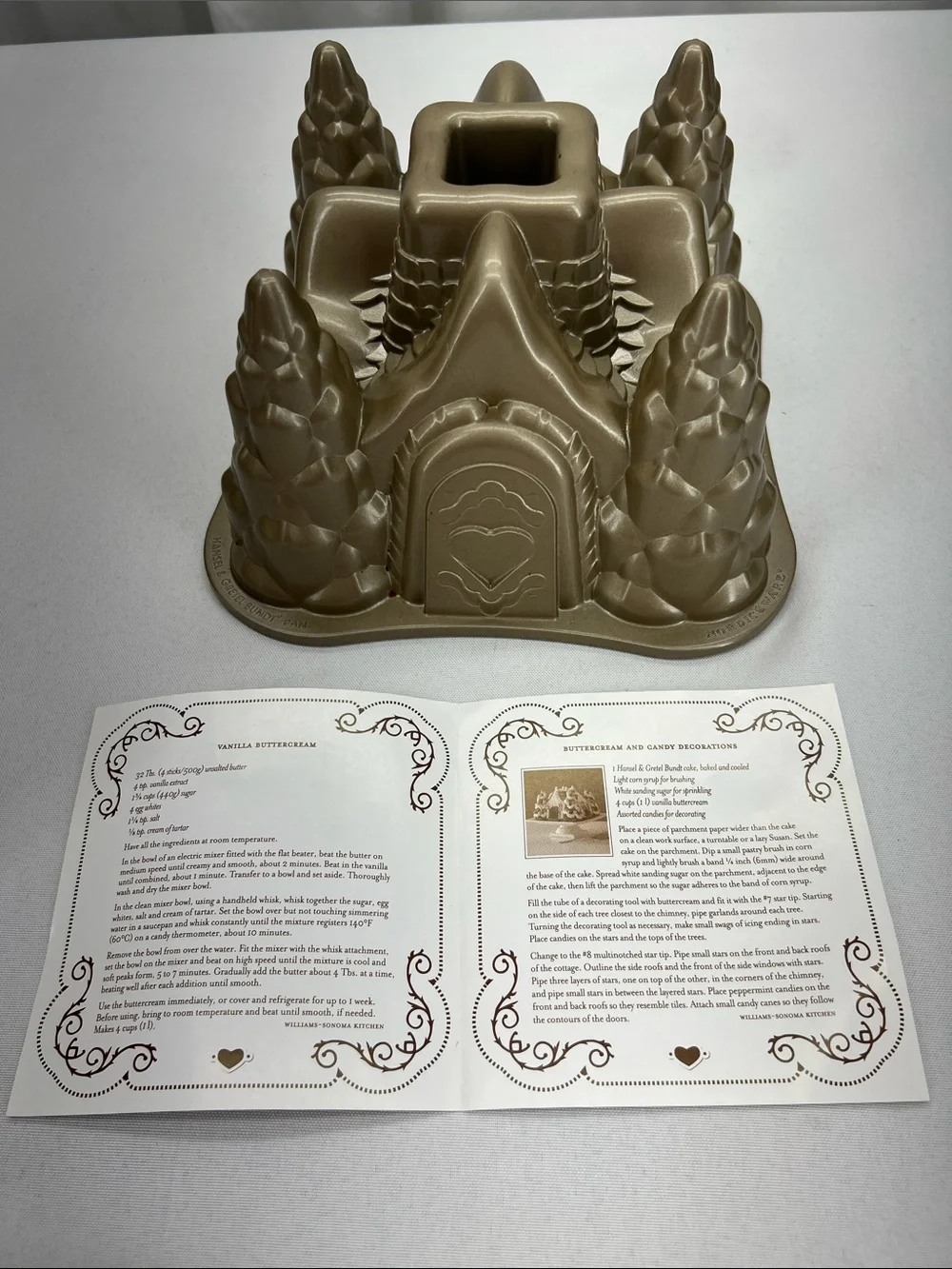 Williams Sonoma Nordic Ware Hansel & Gretel Bundt Pan Christmas Castle Cottage
